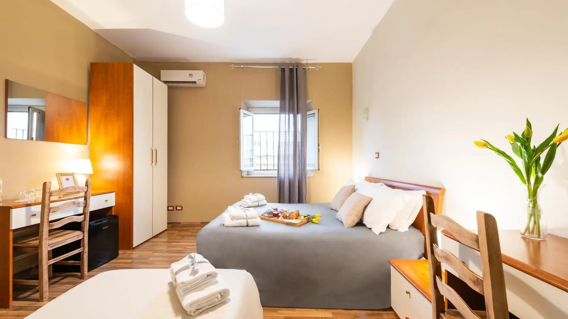 Rome'S Best Holidays Guest House