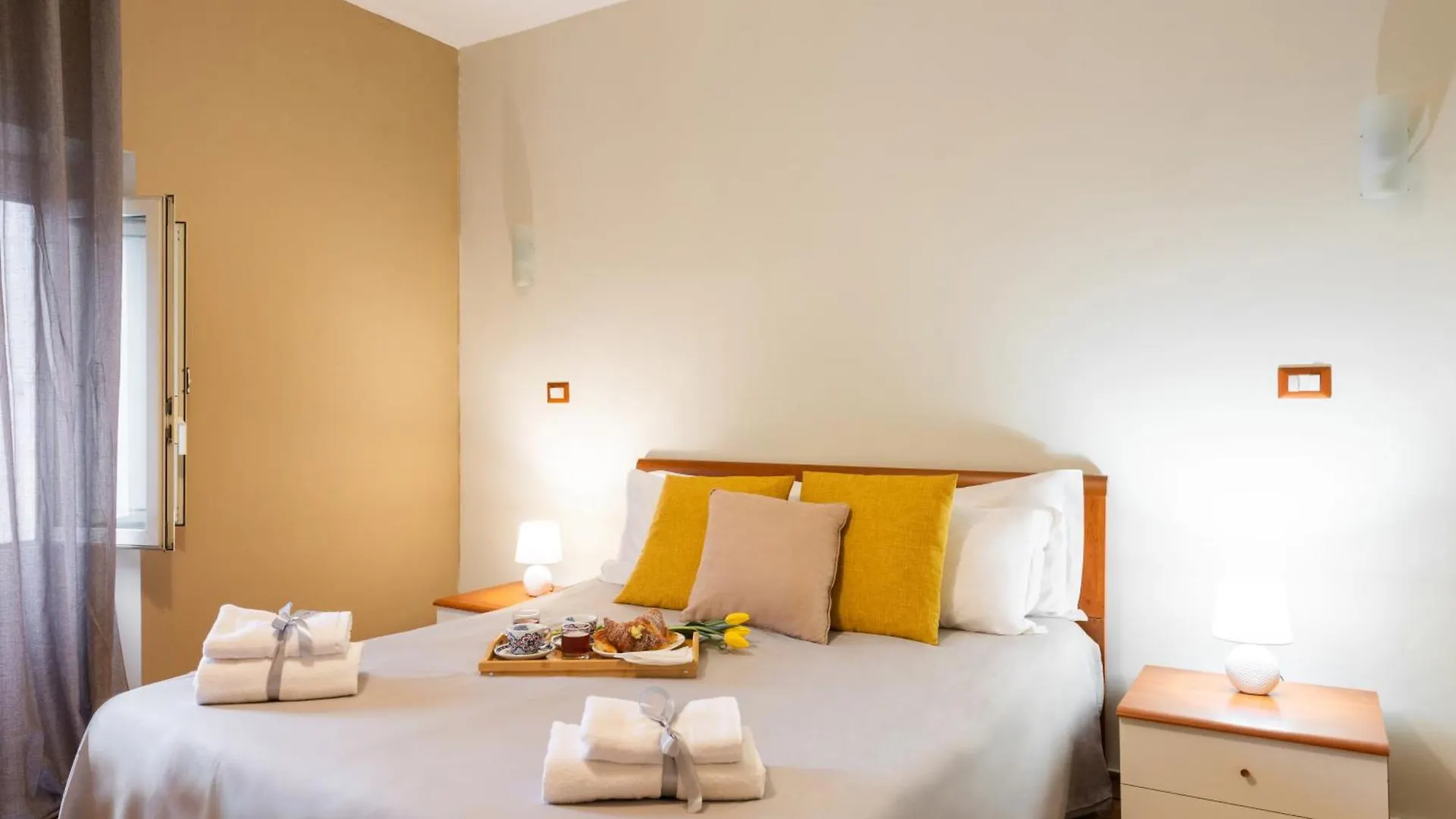 Rome'S Best Holidays Guest House Rzym