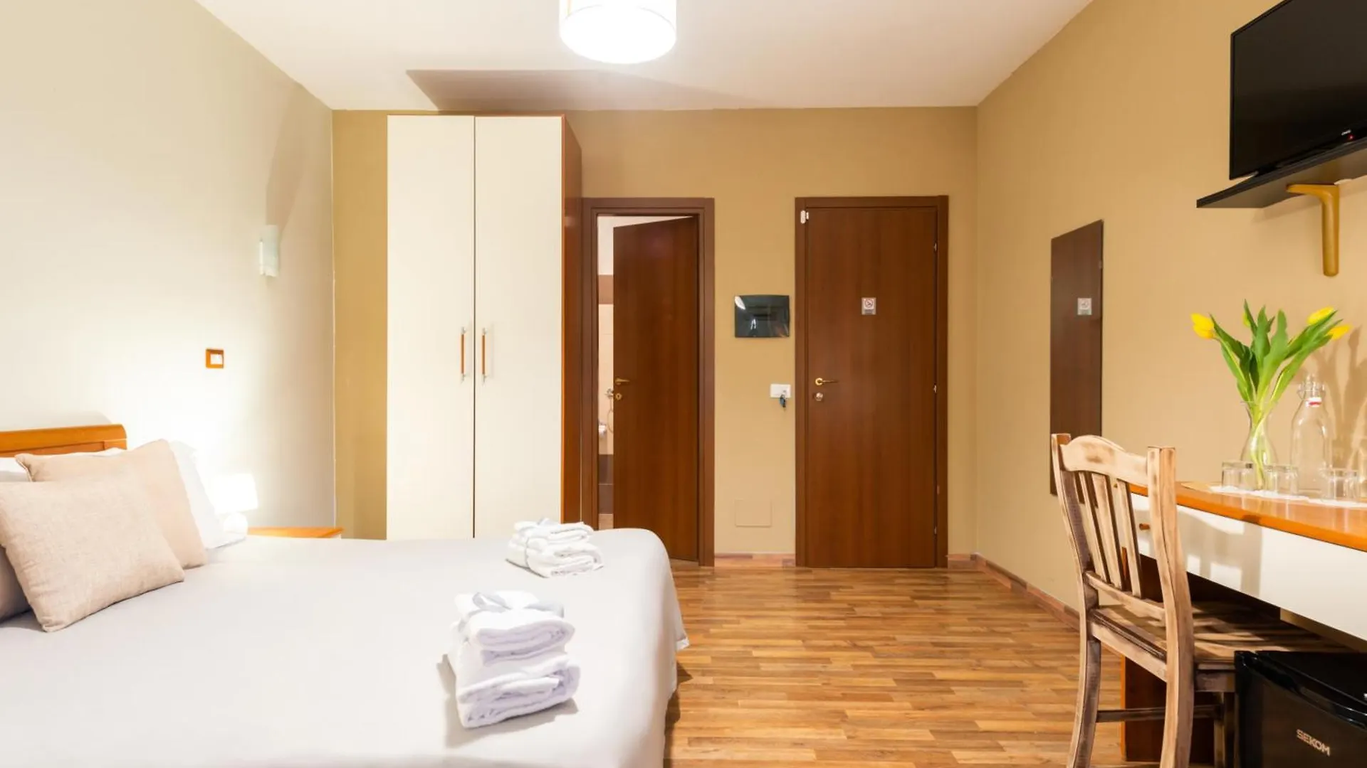 Rome'S Best Holidays Guest House