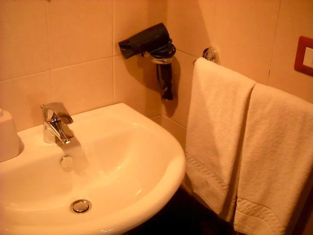 Rome'S Best Holidays Guest House